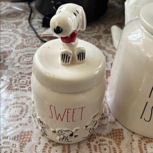 Snoopy Rae Dunn  sweet jar